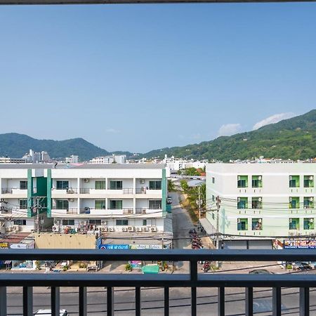 Santi White House Patong Hotel Bagian luar foto